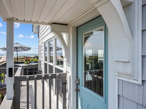 Property grounds - Oceanfront • Dog-Friendly • 4BR/3BA • Near The Point • Stocked & Family Ready! (Emerald Isle)