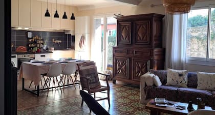 Chambre chez l'habitant dans maison avec jardin