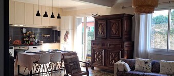 Bed and breakfast in a house with garden