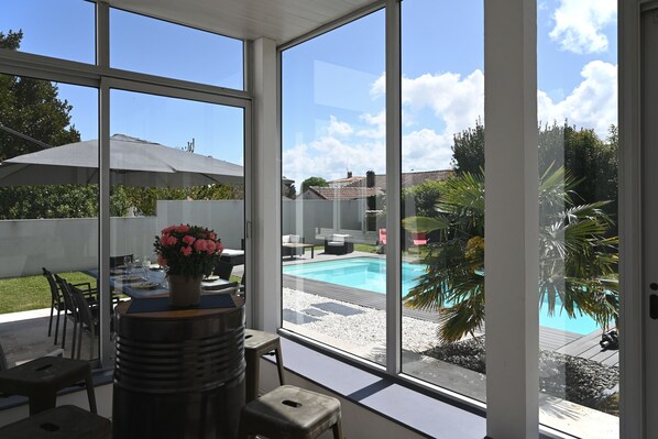 Opvarmet pool
