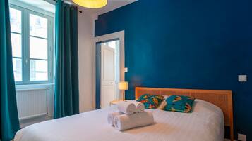 1 bedroom, free WiFi, bed sheets