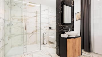 Comfort Apartment, 2 Bedrooms, Non Smoking, City View | Bathroom