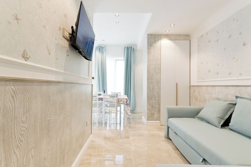 Sovramare - Sirena - One Bedroom Apartment, Sleeps 4
