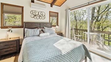 4 bedrooms, WiFi, bed sheets