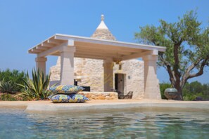 A heated pool - TD ApulianRetreat Sea view trullo w/heated pool (Costa Merlata)