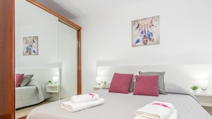 Unclassified image, 4 of 26, button - Apartment in Roses Near Nova Beach (Roses)