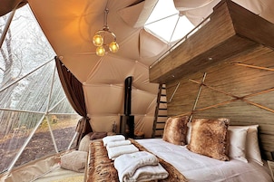 Chalet | 1 bedroom, iron/ironing board