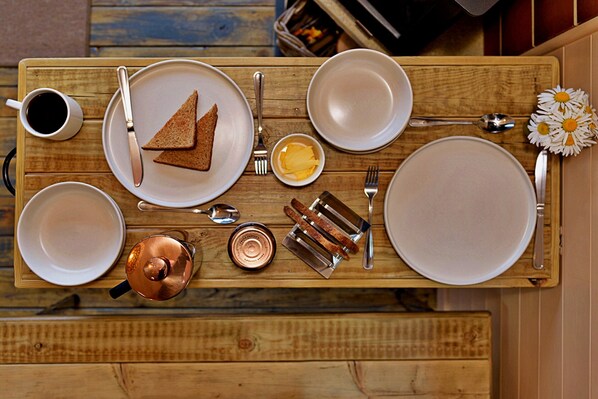 Chalet | Dining