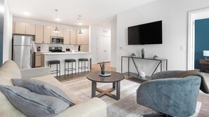 Smart TV - Landing at Velo Shelby Farms - 1 Bedroom in Cor... (Memphis)