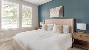 1 室のベッドルーム、デスク、アイロン / アイロン台、WiFi