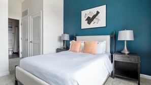 1 bedroom, desk, iron/ironing board, WiFi - Landing | Incredible 1BD, Pool, Game Room (Orlando)