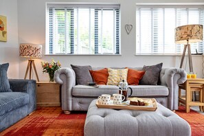 Living room - Countryside Cottage Near Rosley, No Deposit (Wigton)