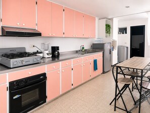 Shared kitchen - Hospedajes el Jardin (Envigado)