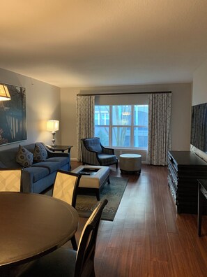 Smart-TV, Videospiele, Computerbildschirme, Drucker