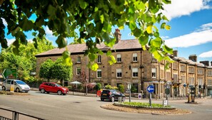 Apartment | Exterior - Apartment in Buxton Old Post Office, No Deposit (Buxton)