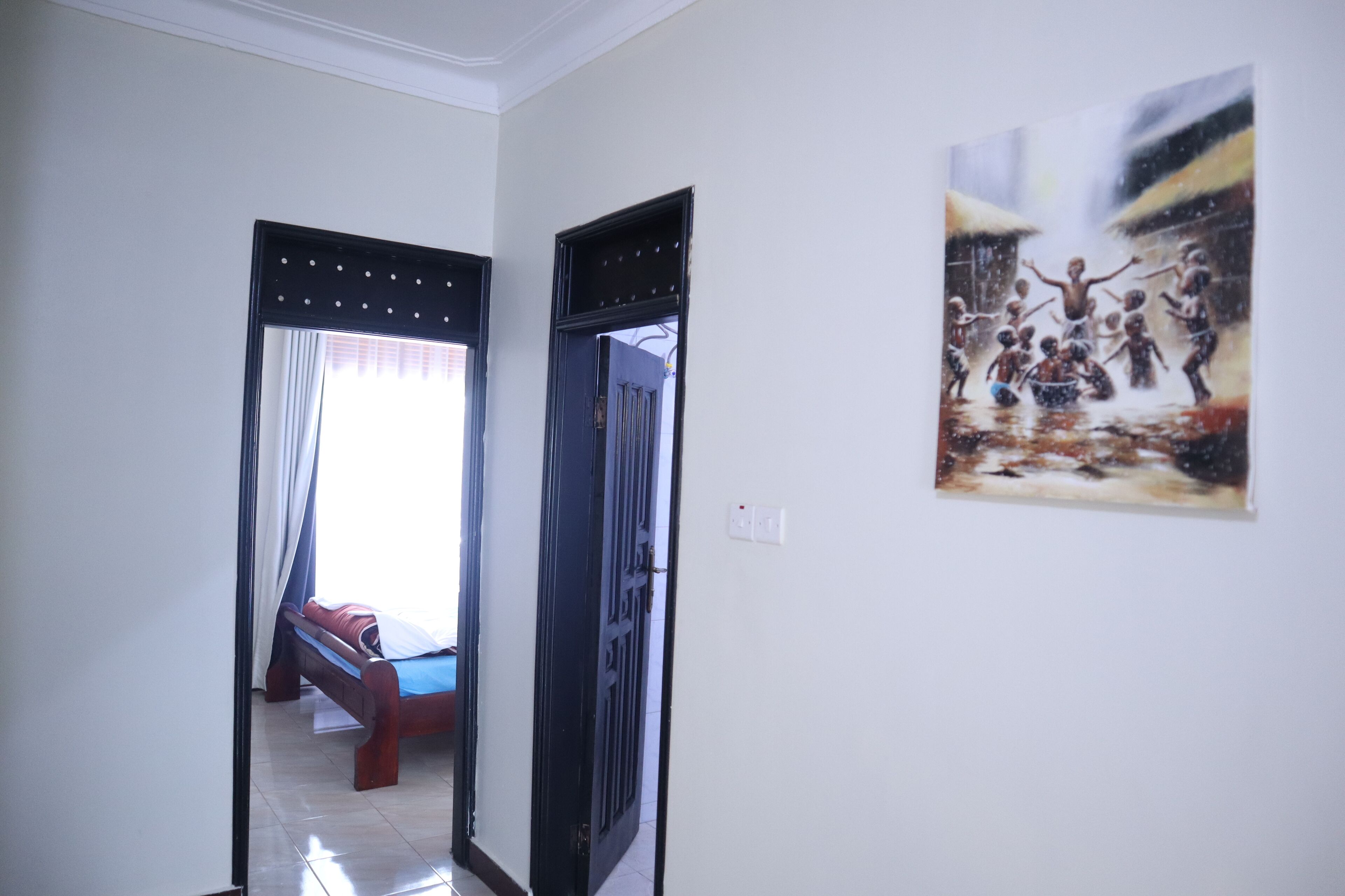 2 chambres, fer et planche à repasser, Wi-Fi, draps fournis