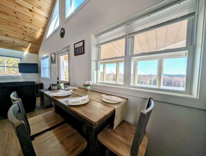 Dining - Acadia Sunset Fishing Cabin #3, family, beach, fire pit (Sullivan)