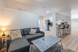 Fernseher, Videospiele, Arbeitsbereiche