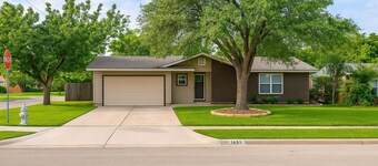 Luxe 3 Bedroom Retreat Sleeps 7 - Perfect For Groups Families