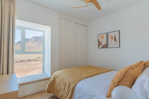 3 chambres, fer et planche à repasser, accès au Wi-Fi (inclus)