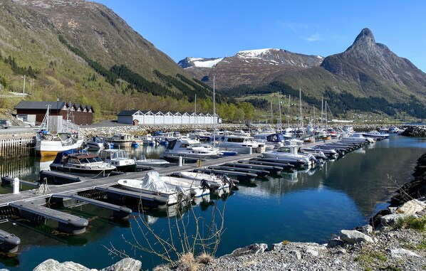 Marina