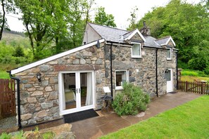 Cottage | Exterior