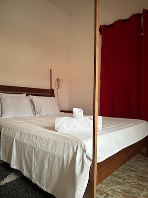 3 dormitorios, tabla de planchar con plancha, wifi y ropa de cama