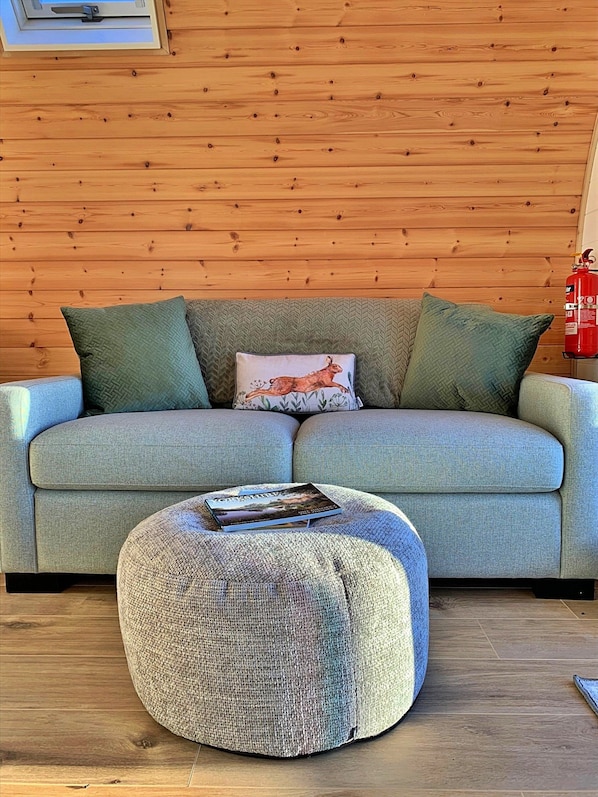 Chalet | Living area