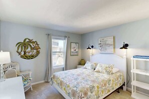 1 slaapkamer, een strijkplank/strijkijzer, wifi, beddengoed