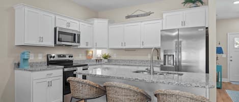 Fridge, microwave, oven, stovetop