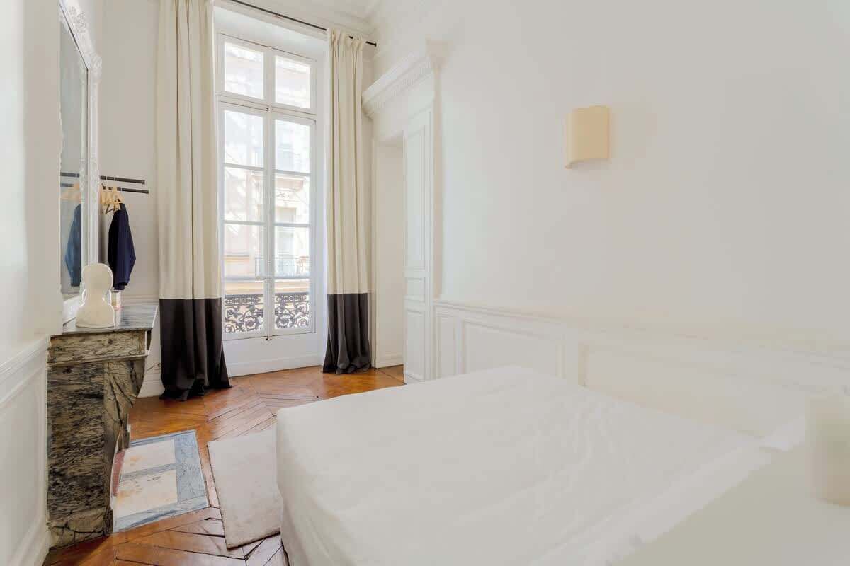 2 bedrooms, iron/ironing board, travel cot, WiFi