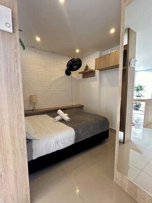 1 bedroom, iron/ironing board, WiFi, bed sheets