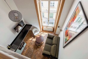 TV, offices - Platine - Furnished apartment - Downtown Lyon (Lyon)