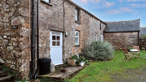 Cottage | Exterior - Cottage in Praa Sands Near the Beach (Helston)