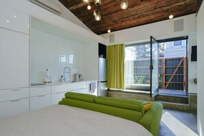 Desk, iron/ironing board, free WiFi, bed sheets