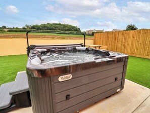 Cottage | Pool