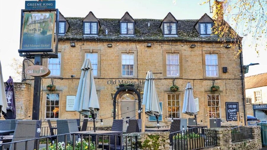Holiday Home in Cotswolds With Hot Tub