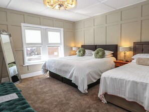 9 bedrooms, individually decorated, individually furnished, free WiFi