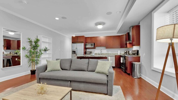 TV, offices