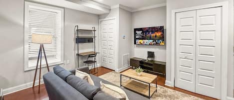 Télévision, espaces bureaux