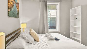 2 bedrooms, WiFi, bed sheets