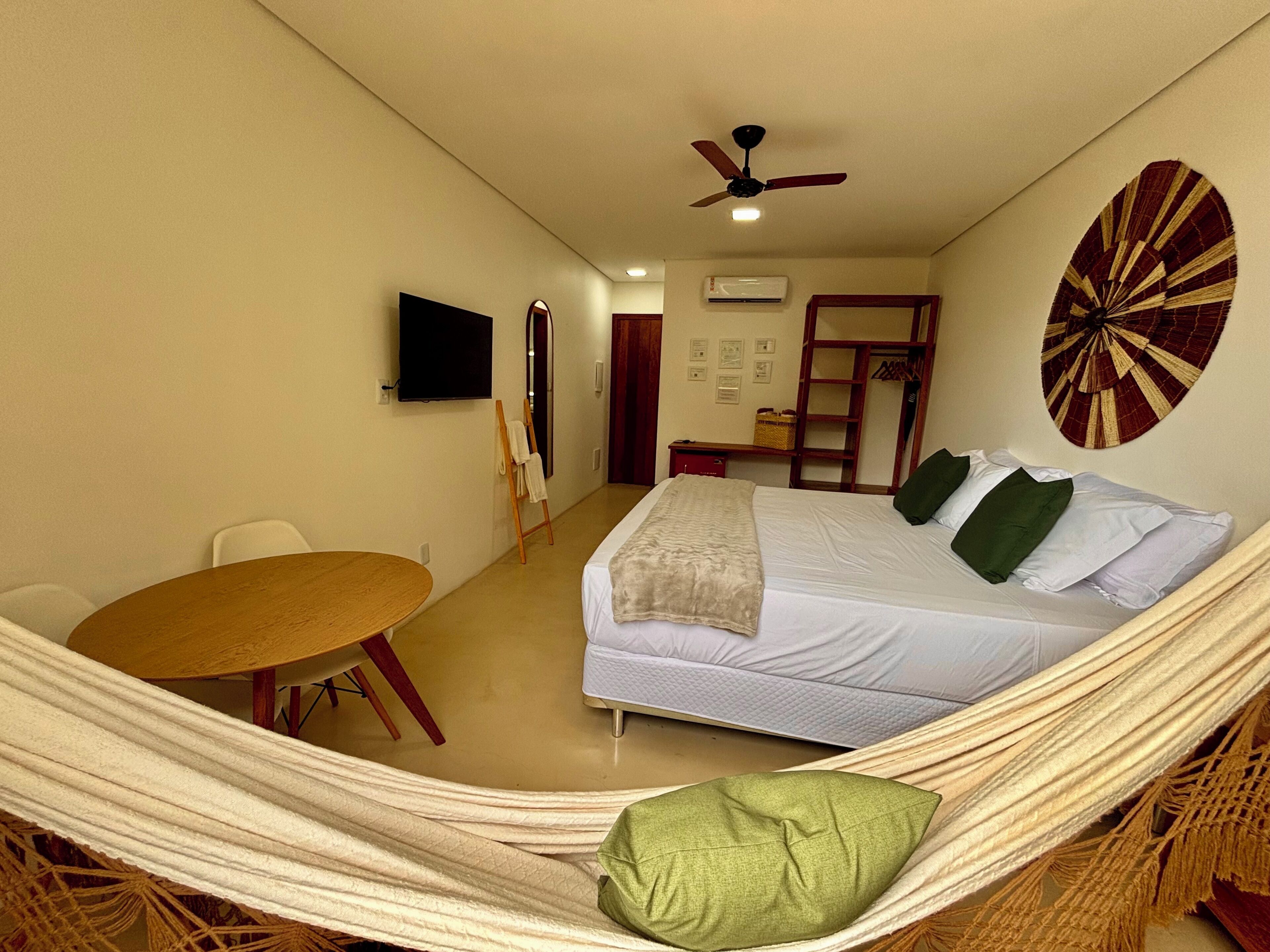 Deluxe Double Room | Premium bedding, Select Comfort beds, free WiFi, bed sheets