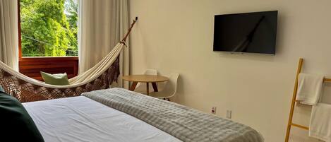 Deluxe Double Room | Premium bedding, Select Comfort beds, free WiFi, bed sheets