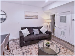 تلفزيون، مكتب