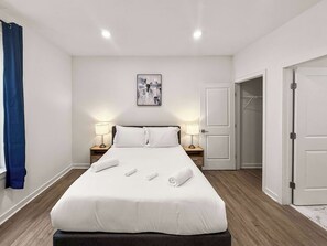 2 bedrooms, WiFi, bed sheets