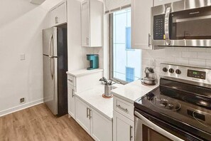 Fridge, microwave, oven, stovetop - Chic 2BR Northern Liberties Apt | Sleeps 4 Comfortably! (Philadelphia)