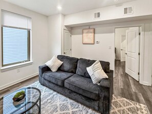 تلفزيون، مكتب