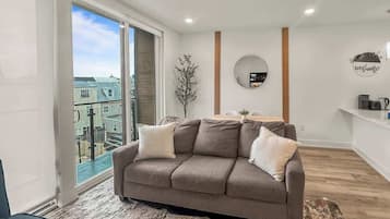 Televisión y oficina