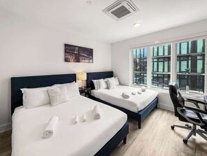 WiFi, bed sheets