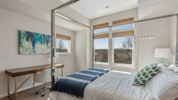 Fer et planche à repasser, Wi-Fi, draps fournis